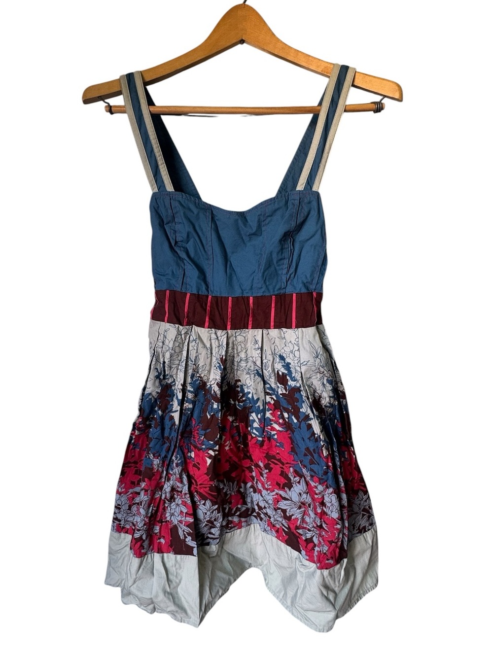 Kimchi Blue Blue Bodice Floral Mini Dress with Magenta Accents Women’s M NICE